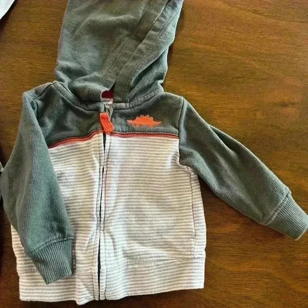 Lot Of 2. Carter's Zipup Hoodie Pullover Size 3 Months Boys
